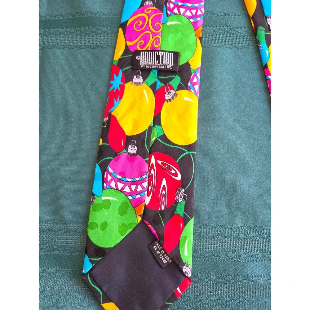 Addiction by Bolero Mens Christmas Silk Tie Ornament String Lights Holiday Black